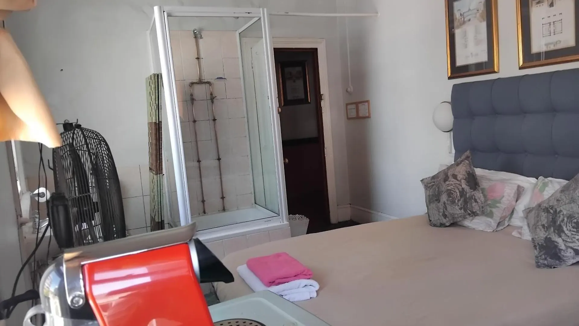 Hostel Kimberly Backpacker Hotel Cape Town South Africa