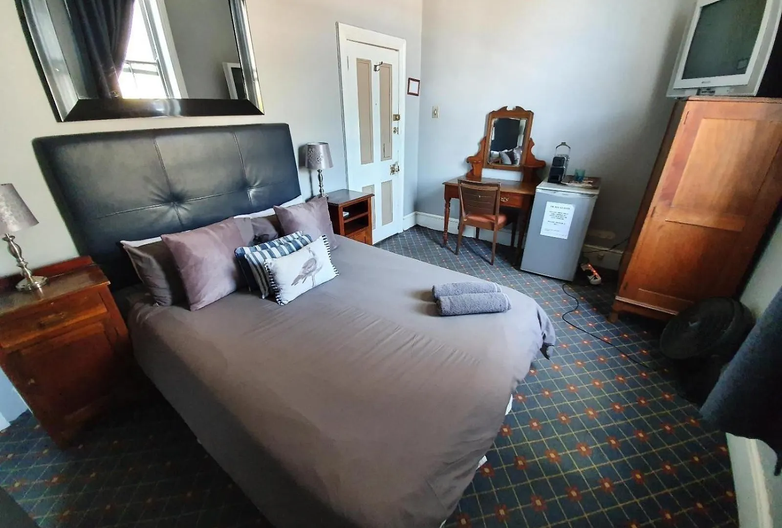Hostel Kimberly Backpacker Hotel Cape Town South Africa