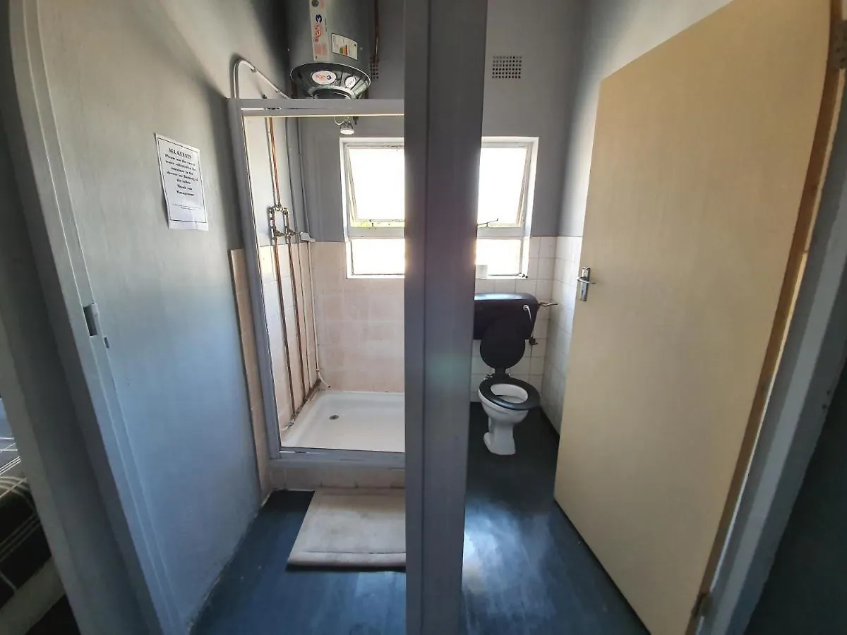 Hostel Kimberly Backpacker Hotel Cape Town South Africa